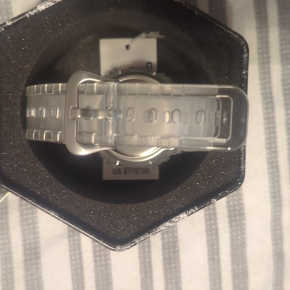 🔥Casio G-SHOCK 5600 WATCH CLEAR BAND NWT 🔥💥 - Picture 5 of 5